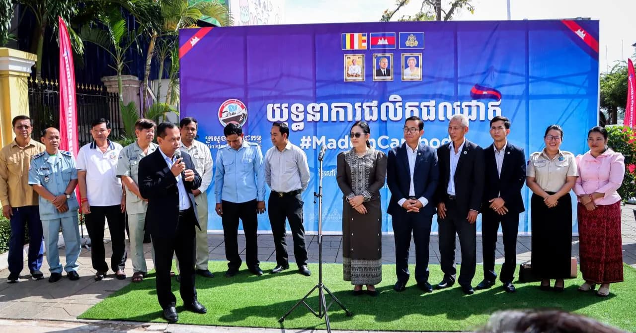 អភិបាលរងខេត្តកំពង់ចាម អំពាវនាវដល់ប្រជាពលរដ្ឋជួយគាំទ្រ និងប្រើប្រាស់ផលិតផលក្នុងស្រុក ដើម្បីលើកកម្ពស់សេដ្ឋកិច្ចជាតិ