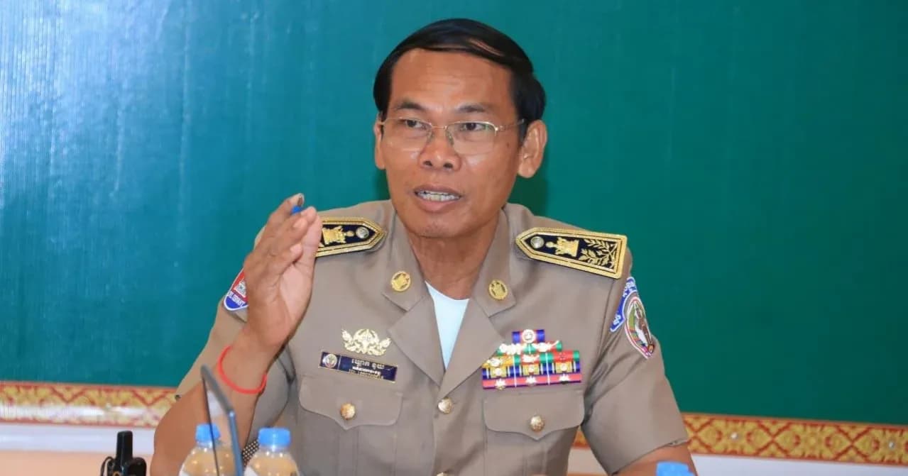 លោក ឃ្លោក នួយ អញ្ជើញដឹកនាំកិច្ចប្រជុំពិភាក្សាការងារប្រមូលដឹកជញ្ជូនសំរាម សំណង់រឹង នៅទីប្រជុំជន និងការពិភាក្សាការបង់តម្លៃសេវា ទីលានទុកដាក់សំរាមក្នុងក្រុងសិរីសោភ័ណ