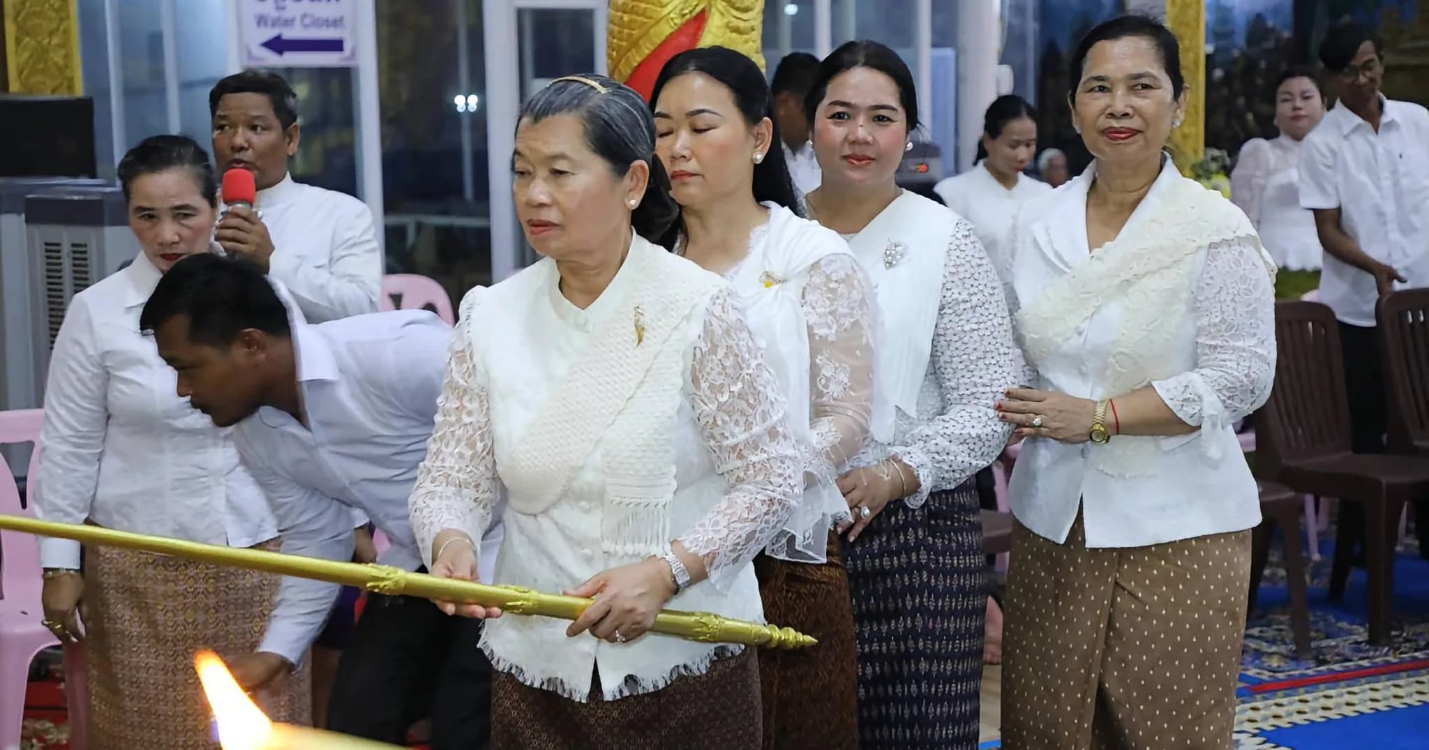 សម្តេច ម៉ែន សំអន អញ្ជើញចូលរួមក្នុងពិធីវេនកាន់បិណ្ឌទី៩ នៅវត្តតាព្រហ្ម (ឬវត្តទួលតាព្រហ្ម)