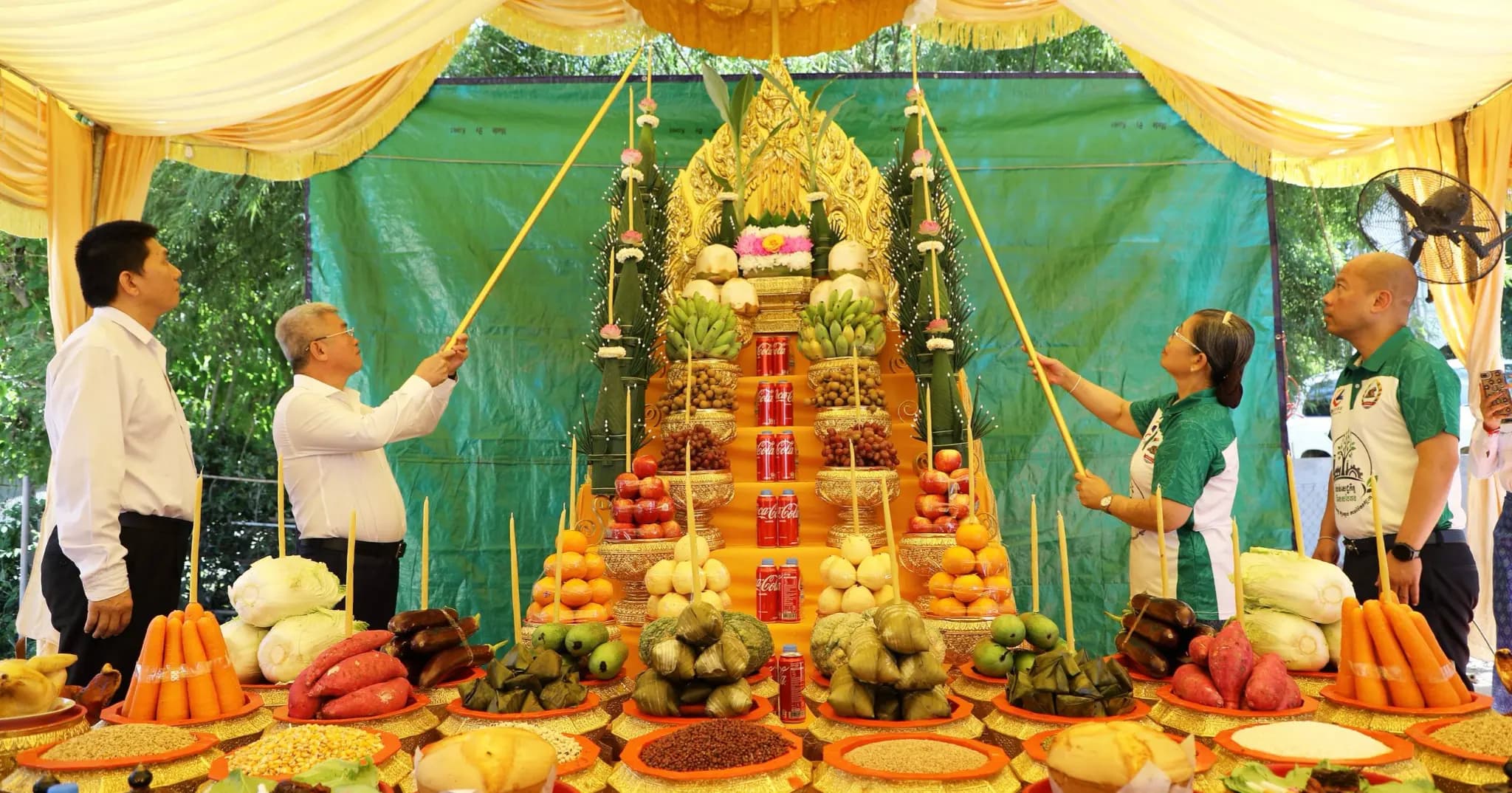 សម្តេច ម៉ែន សំអន អញ្ជើញក្រុងពាលីបញ្ចុះបឋមសិលាកសាងសាលារៀន ១ខ្នង នៅបឋមសិក្សាតានូ ដើម្បើចូលរួមចំណែកលើកកម្ពស់គុណភាពអប់រំនៅមូលដ្ឋាន