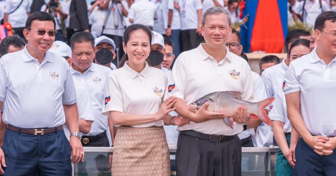 សម្តេចធិបតី ហ៊ុន ម៉ាណែត នាយករដ្ឋមន្រ្តីនៃព្រះរាជាណាចក្រ ចូលរួមអបអរសាទរកម្មវិធីទិវាមច្ឆជាតិ ១ កក្កដា ២០២៦ នៅទន្លេវ៉ៃគោ ក្រុងស្វាយរៀង។