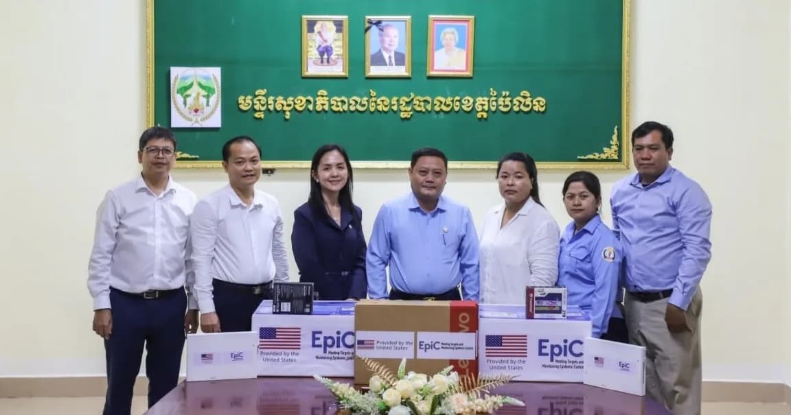 កម្មវិធីពិនិត្យភ្នែក, ការចែកវ៉ែនតា និងថ្នាំបន្តក់ភ្នែក ជូនដល់ប្រជាពលរដ្ឋដោយឥតគិតថ្លៃ